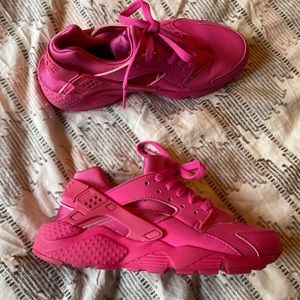 Nike Girls Huarache Shoes